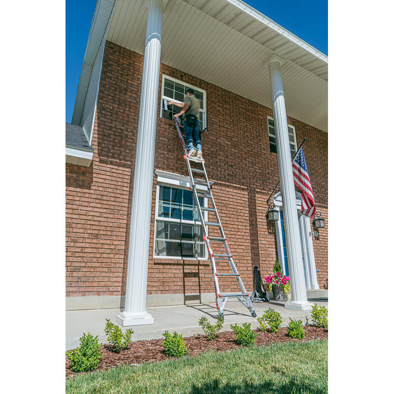 M17 MegaLite+ with Safety Levelers