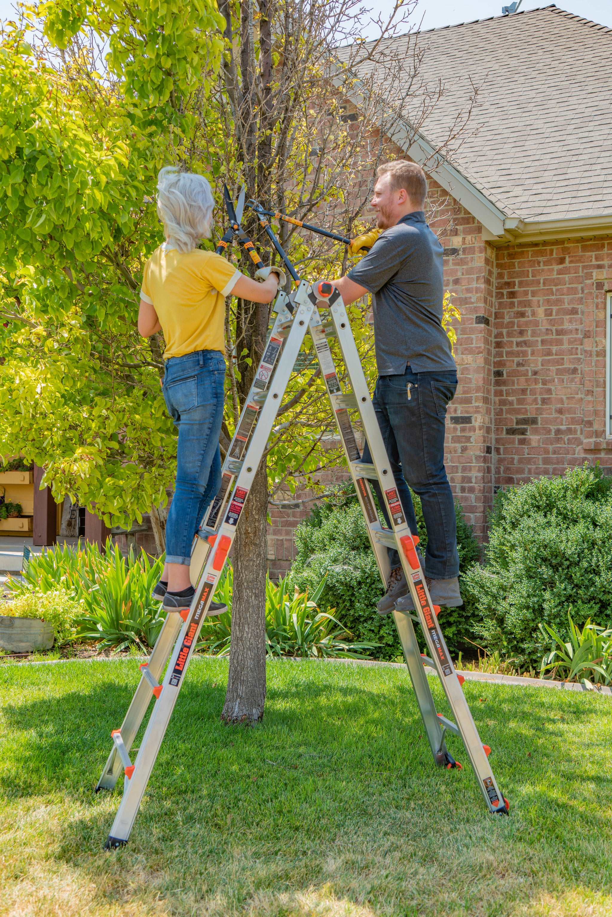 MegaMax Factory Refurbished Little Giant Ladder Systems megamax-factory-refurbished-little-giant-ladder-systems