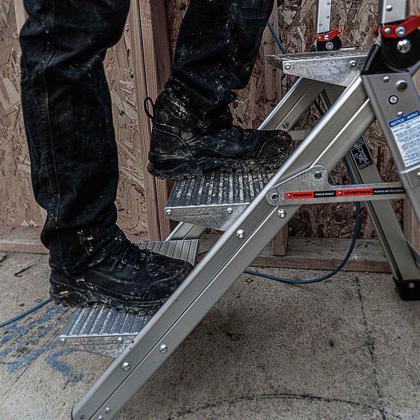 Little Giant Ladders | Jumbo Step | Step Ladder
